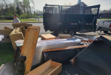 Bulk Furniture Removal In Dubai